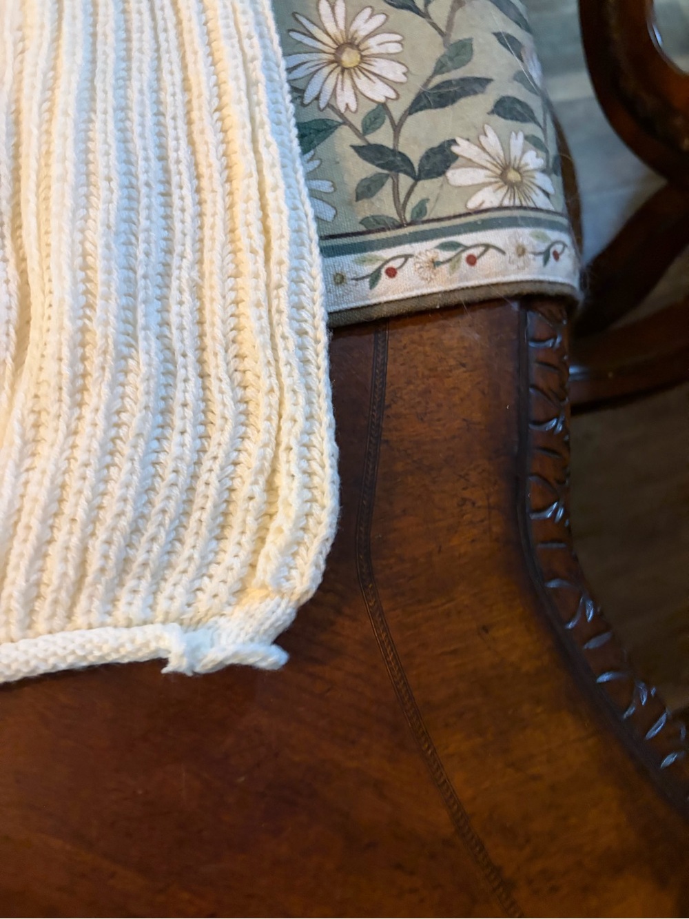 Cream Ribbed Knit Infinity Scarf Wrap - Picture 2 of 4